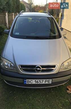 Минивэн Opel Zafira 2004 в Мостиске