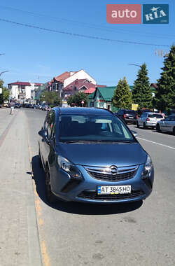 Мікровен Opel Zafira 2013 в Надвірній