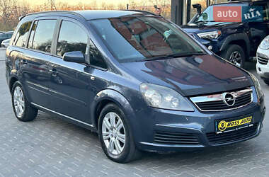 Минивэн Opel Zafira 2007 в Черновцах