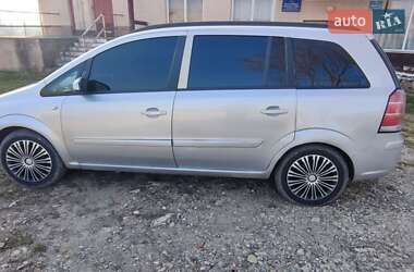 Минивэн Opel Zafira 2006 в 
