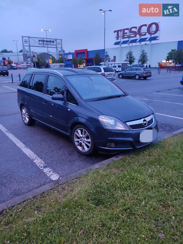 Opel Zafira 2008