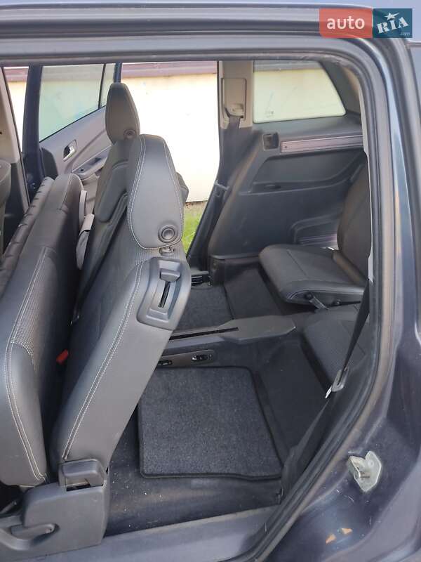 Минивэн Opel Zafira 2008 в Луцке