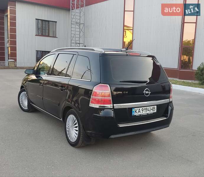 Мінівен Opel Zafira 2006 в Харкові