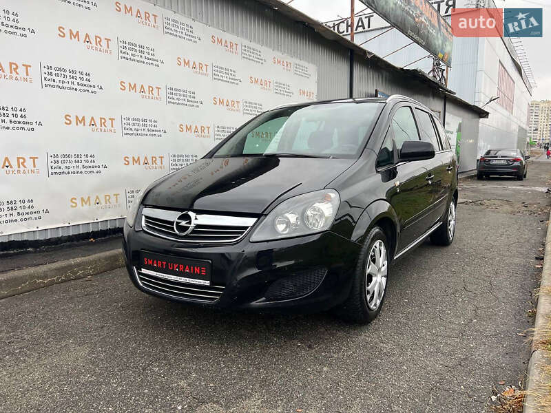 Минивэн Opel Zafira 2012 в Киеве фото 4 Минивэн Opel Zafira 2012 в Киеве
