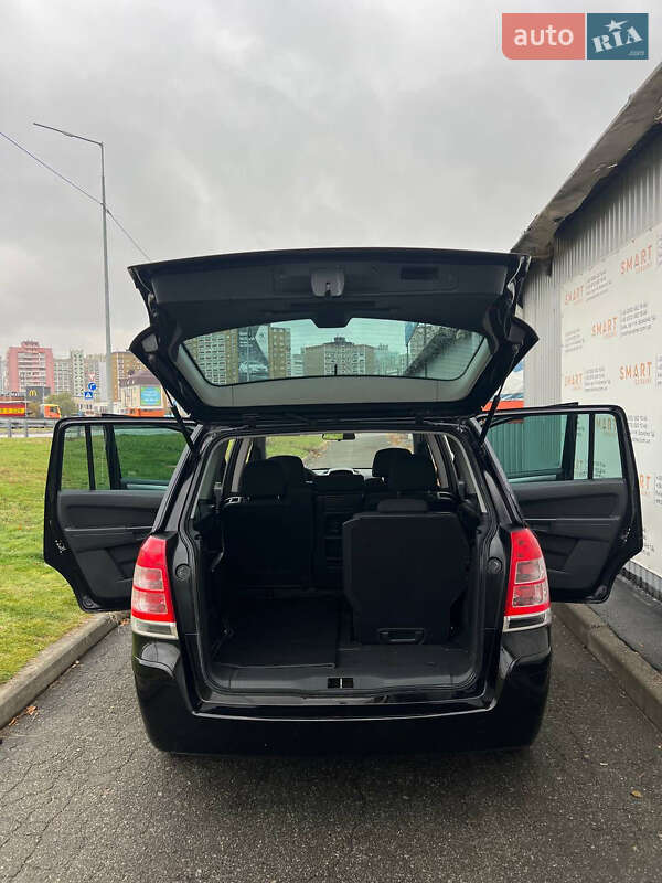 Минивэн Opel Zafira 2012 в Киеве фото 64 Минивэн Opel Zafira 2012 в Киеве