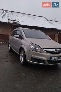 Минивэн Opel Zafira 2006 в Шепетовке