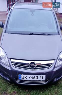 Мінівен Opel Zafira 2010 в Дубні