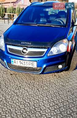 Мінівен Opel Zafira 2005 в Полтаві