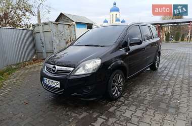 Минивэн Opel Zafira 2010 в Черновцах