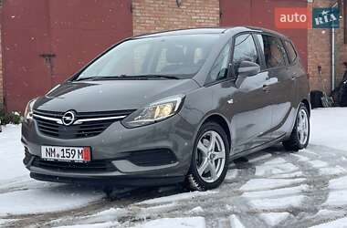 Минивэн Opel Zafira 2018 в Виннице