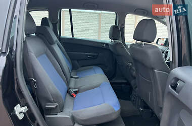 Минивэн Opel Zafira 2010 в Стрые