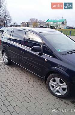 Минивэн Opel Zafira 2009 в 