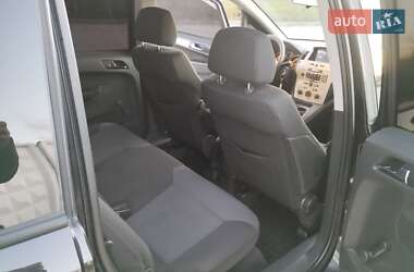 Минивэн Opel Zafira 2008 в Теофиполе