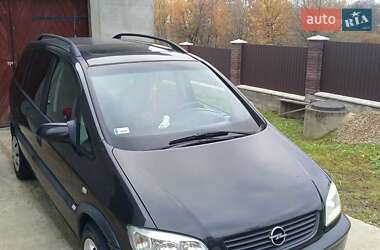 Минивэн Opel Zafira 2000 в Долине