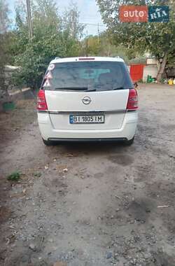 Мінівен Opel Zafira 2012 в Кременчуці