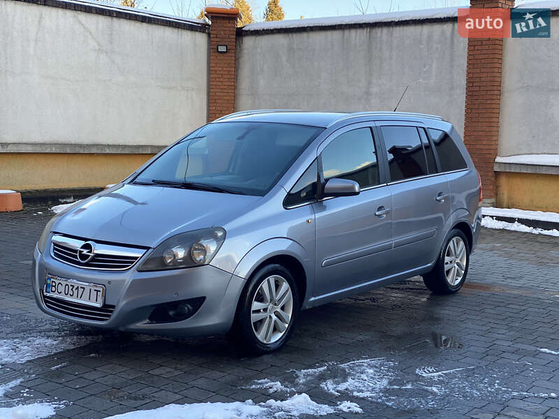 Минивэн Opel Zafira 2008 в Коломые