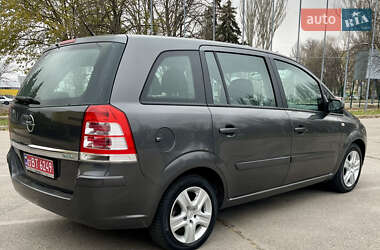 Мінівен Opel Zafira 2009 в Запоріжжі