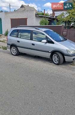 Мінівен Opel Zafira 2000 в Рокитному