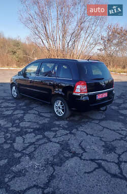 Минивэн Opel Zafira 2010 в Радивилове