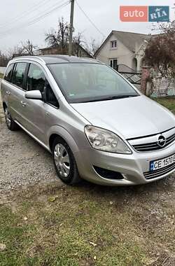 Мінівен Opel Zafira 2008 в Кельменцях