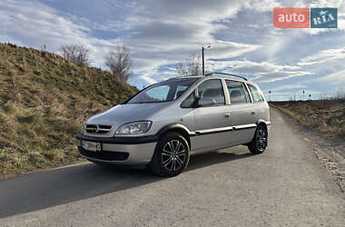 Минивэн Opel Zafira 2003 в Надворной