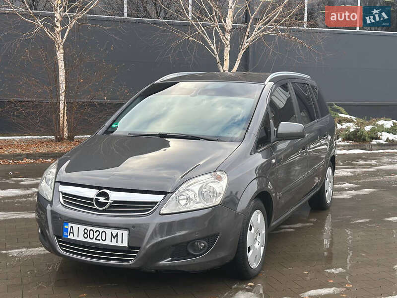Минивэн Opel Zafira 2011 в Белой Церкви