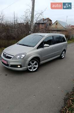 Мінівен Opel Zafira 2007 в Луцьку