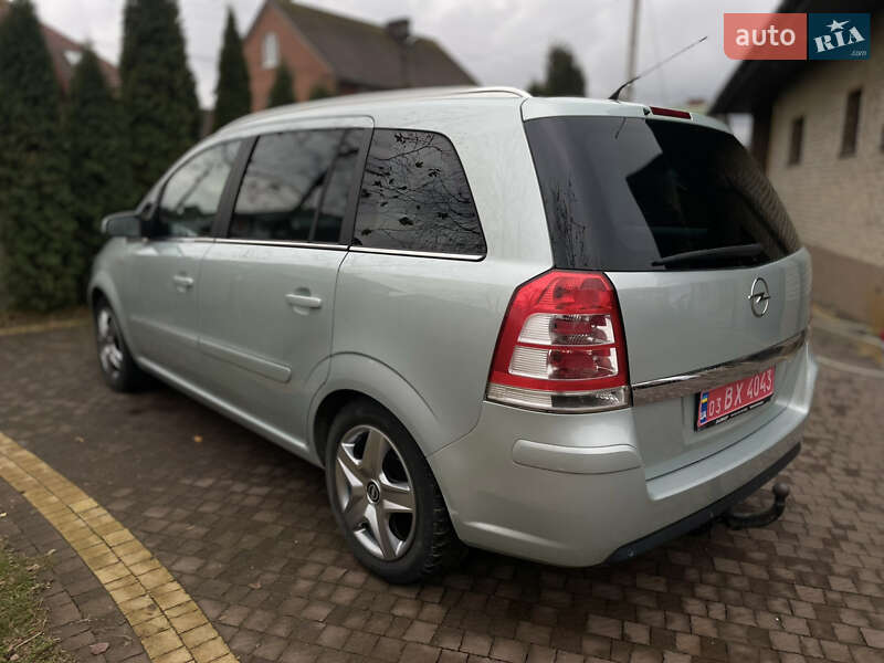 Минивэн Opel Zafira 2009 в Ковеле