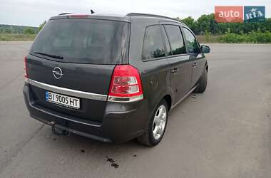 Минивэн Opel Zafira 2012 в 