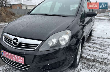 Минивэн Opel Zafira 2009 в Ахтырке