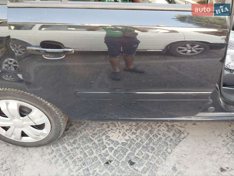 Минивэн Opel Zafira 2007 в Луцке