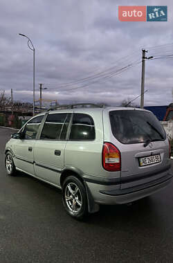 Минивэн Opel Zafira 2000 в Новомосковске