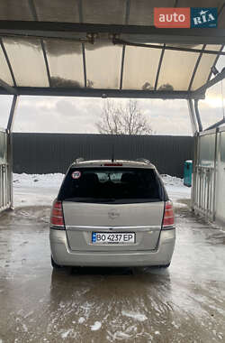 Мінівен Opel Zafira 2005 в 