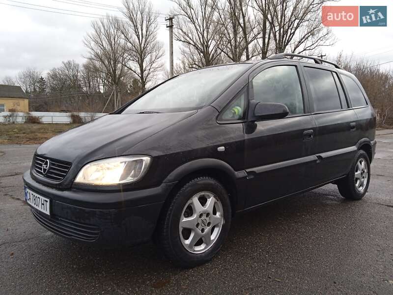 Минивэн Opel Zafira 1999 в Шполе