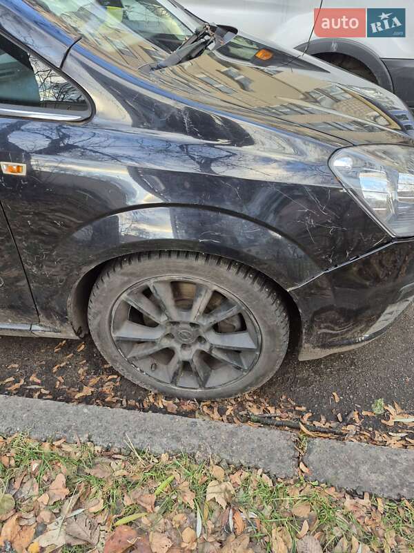 Минивэн Opel Zafira 2007 в Киеве фото 5 Минивэн Opel Zafira 2007 в Киеве