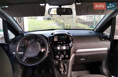 Мінівен Opel Zafira 2011 в Дрогобичі