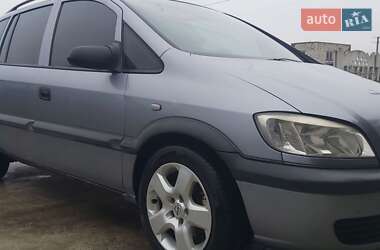 Мінівен Opel Zafira 2003 в Рівному