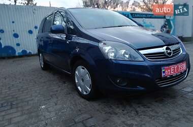 Минивэн Opel Zafira 2011 в Ивано-Франковске