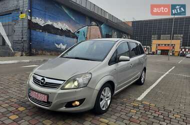 Мінівен Opel Zafira 2008 в Луцьку