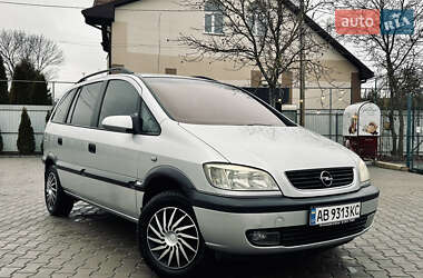 Минивэн Opel Zafira 2002 в Томашполе