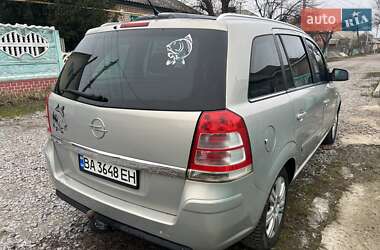 Мінівен Opel Zafira 2009 в Олександрії