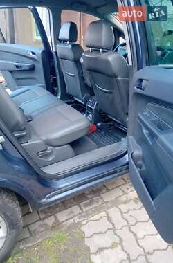 Минивэн Opel Zafira 2007 в 