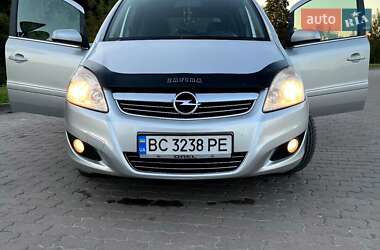 Минивэн Opel Zafira 2008 в 