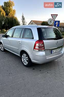 Минивэн Opel Zafira 2008 в 