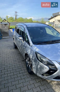 Минивэн Opel Zafira 2014 в Иршаве