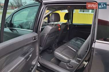 Минивэн Opel Zafira 2006 в Днепре