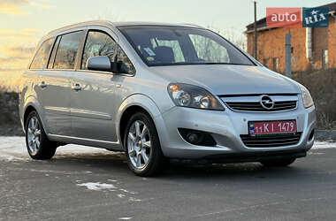 Минивэн Opel Zafira 2011 в Виннице