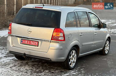 Минивэн Opel Zafira 2011 в Виннице