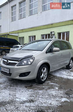 Мінівен Opel Zafira 2011 в Рівному