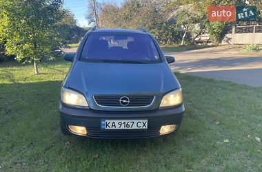 Минивэн Opel Zafira 2001 в Узине